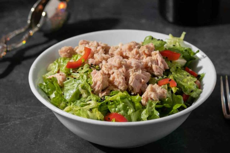 Insalata con tonno